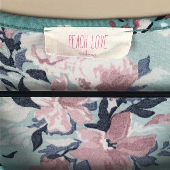 Peach Love California Floral Shift Dress (Medium) - Picture 7 of 8